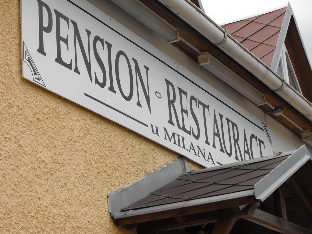 Pension U Milana Dvůr Králové nad Labem Buitenkant foto